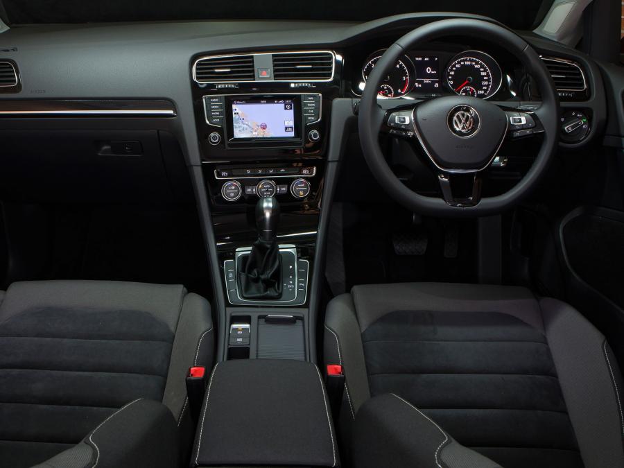  Volkswagen Golf TDI BlueMotion Wagon 2014 года  (AU) (фото 8 из 19)